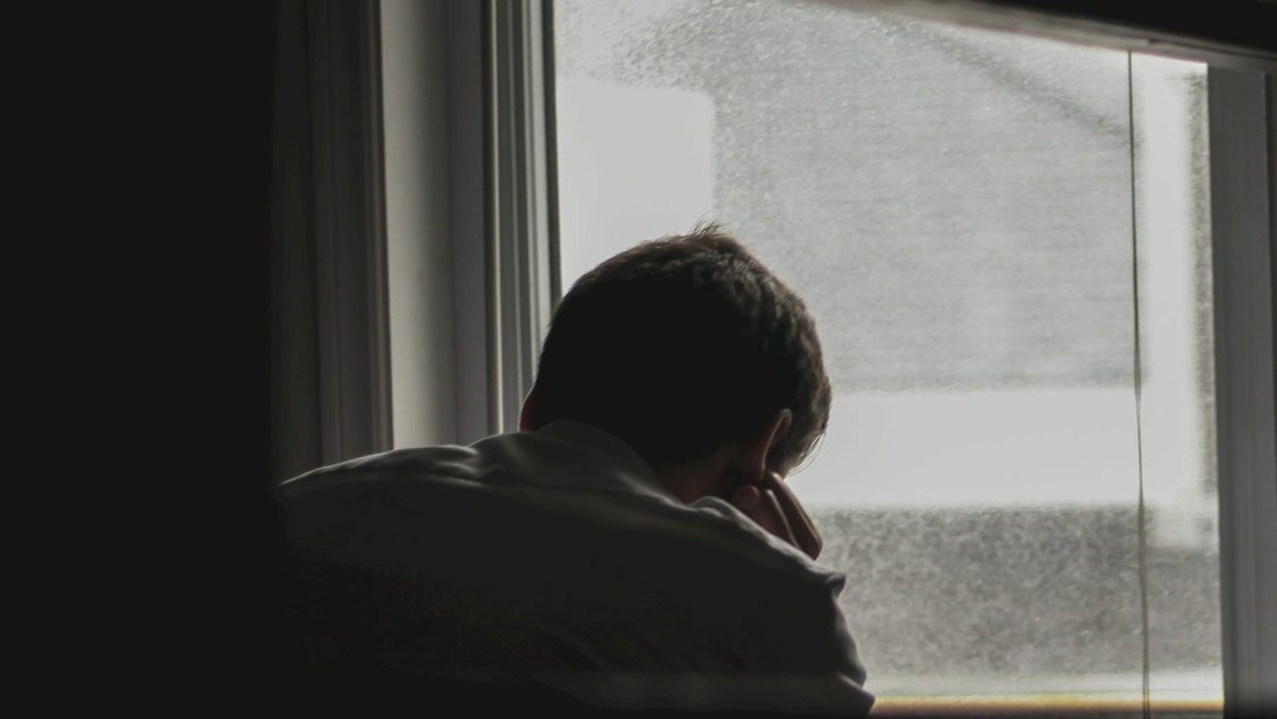 14 year old child loses case over move to Africa by Parents